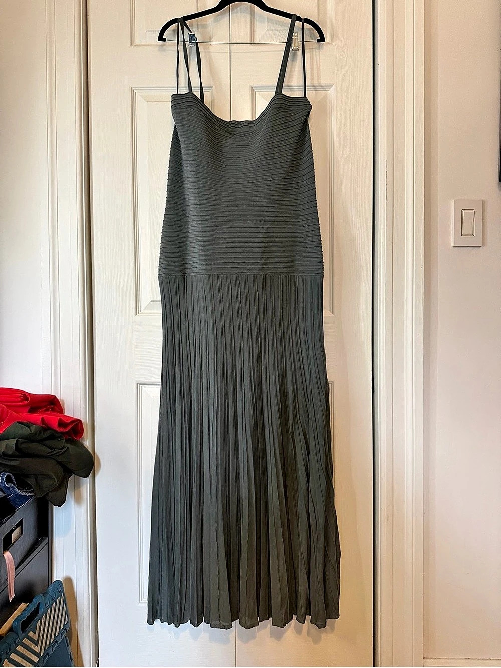 COS drop-waisted Pleated Knit Maxi Dress Green/Gray Size large
